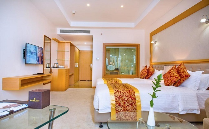 Items You Should Disinfect In Your Hotel Room